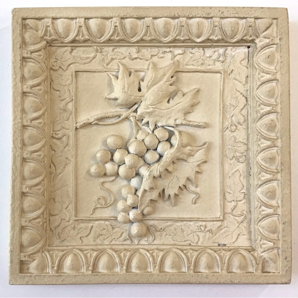 Decorative Cream Grape Relief Wall Plaque - Home Wall Decor